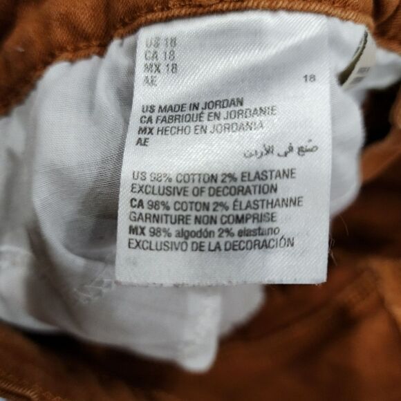 Style & Co Curvy Skinny Leg Jeans - Picture 9 of 12